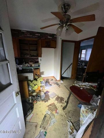 72 Cordell Road, Colonie, NY 12304