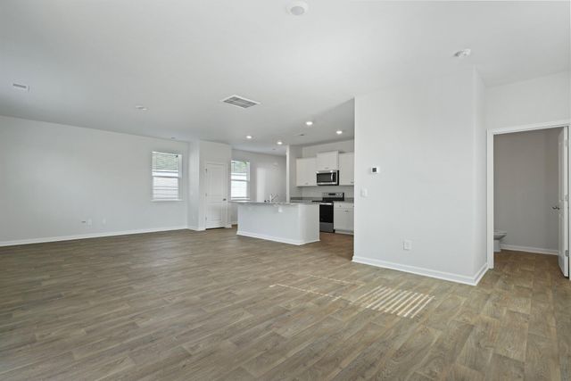 3996 Aberfeldy Lane, Ravenel, SC 29470