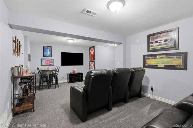 45658 S Stonewood Road, Canton Charter Township, MI 48187