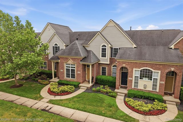 45658 S Stonewood Road, Canton Charter Township, MI 48187