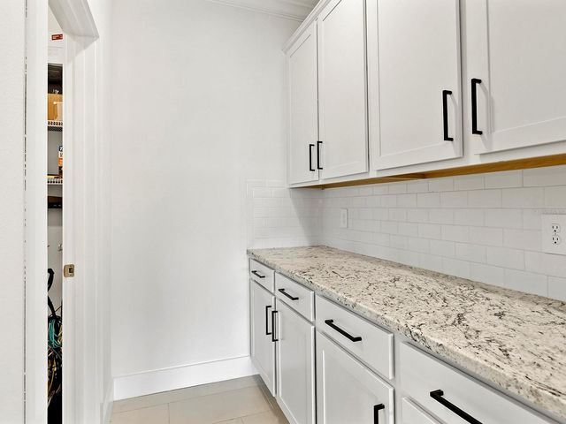 5211 TANNIN LANE, Bradenton, FL 34211