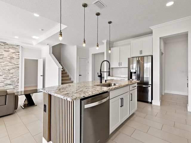 5211 TANNIN LANE, Bradenton, FL 34211