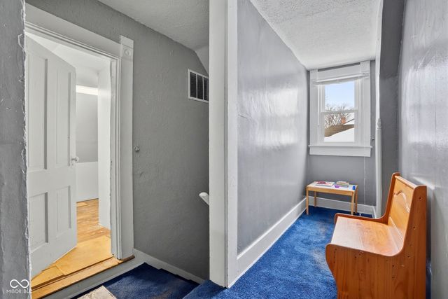 518 N State Street, Greenfield, IN 46140