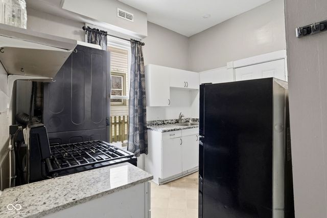 518 N State Street, Greenfield, IN 46140