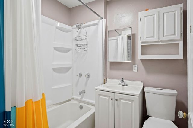 518 N State Street, Greenfield, IN 46140