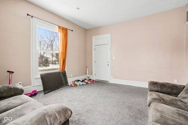 518 N State Street, Greenfield, IN 46140