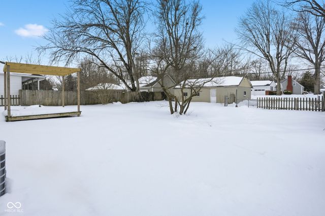 518 N State Street, Greenfield, IN 46140