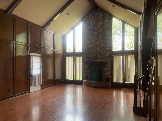 2274 Woodland Springs Street, Houston, TX 77077