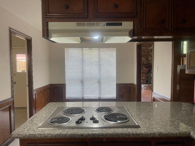 2274 Woodland Springs Street, Houston, TX 77077