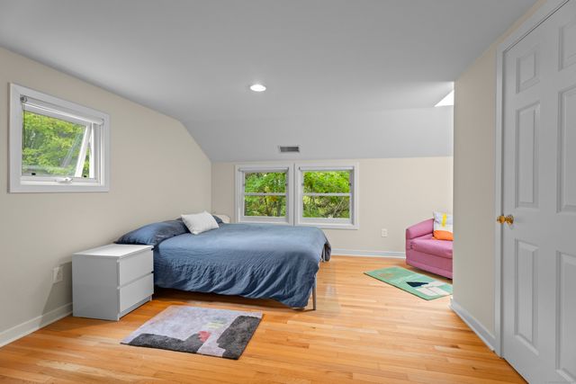 133 Blake Road, Hamden, CT 06517