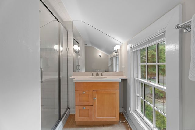 133 Blake Road, Hamden, CT 06517