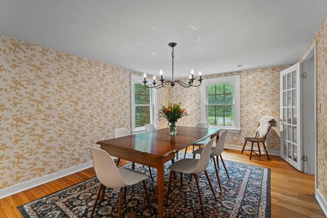 133 Blake Road, Hamden, CT 06517