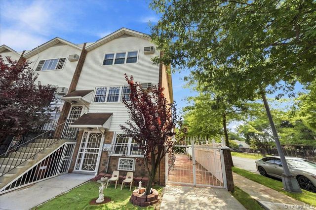 5 Stanton Court, Bronx, NY 10473