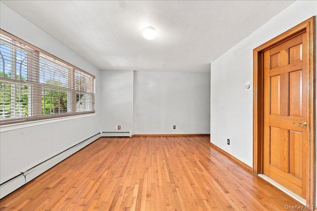 5 Stanton Court, Bronx, NY 10473