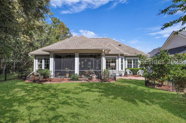 69 Glencairn Ave, Bluffton, SC 29910
