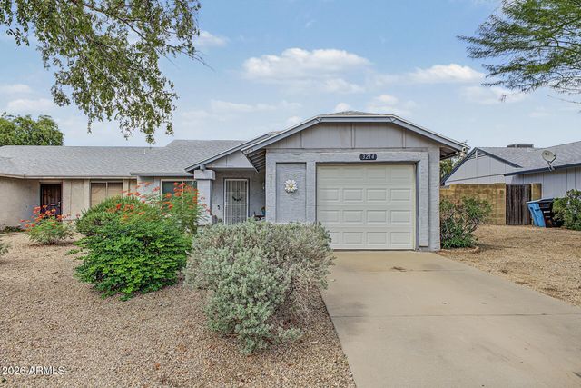 3214 W MOHAWK Lane, Phoenix, AZ 85027