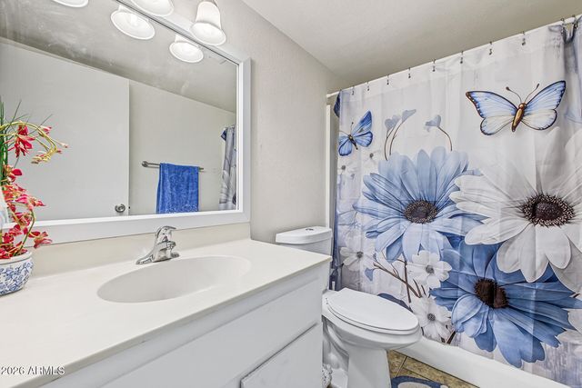 3214 W MOHAWK Lane, Phoenix, AZ 85027