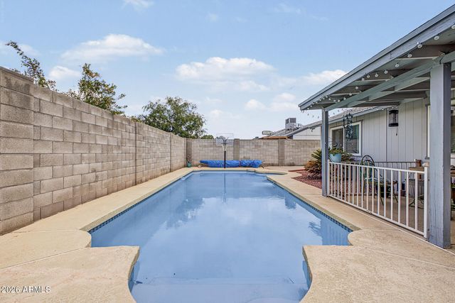 3214 W MOHAWK Lane, Phoenix, AZ 85027
