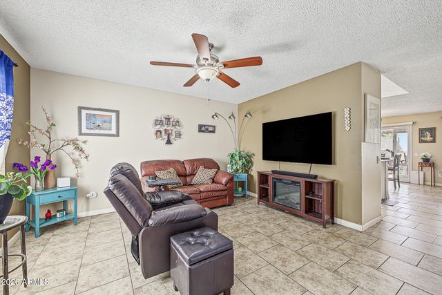 3214 W MOHAWK Lane, Phoenix, AZ 85027