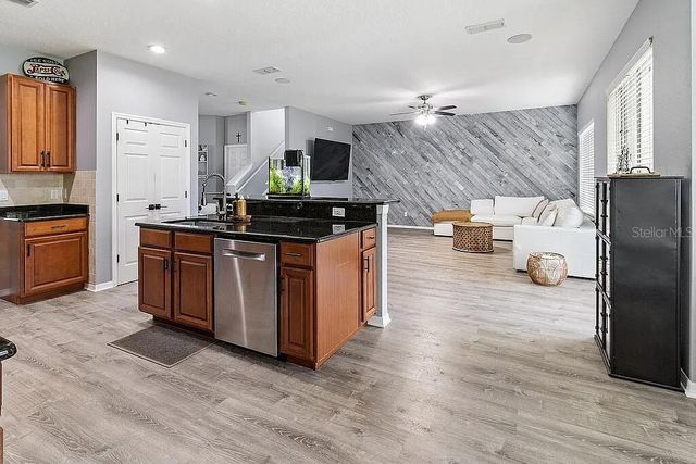 2254 OSPREY WOODS CIRCLE, Orlando, FL 32820