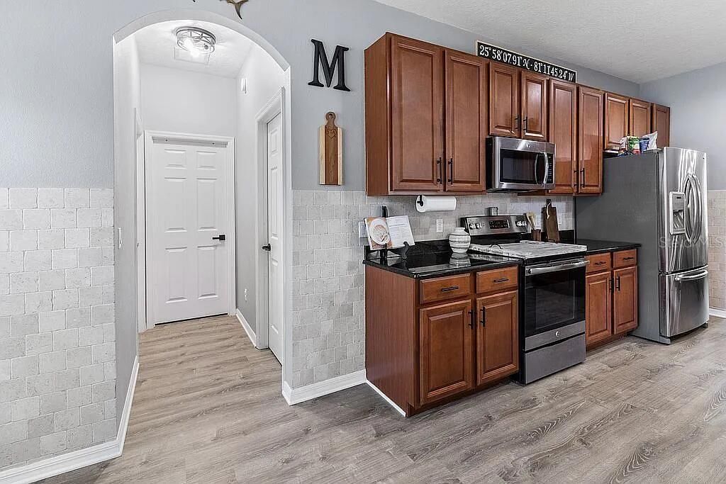 Image 16 of property listing at 2254 OSPREY WOODS CIRCLE, Orlando, FL 32820