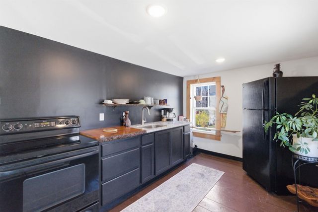 518 Province Road, Gilmanton, NH 03237