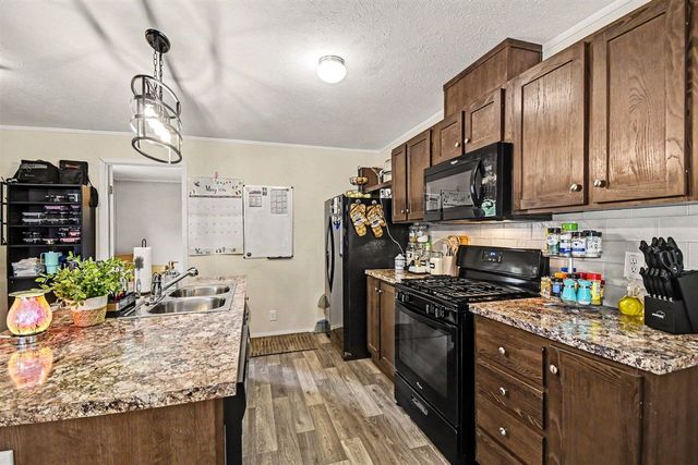 5208 Village Drive, Wyoming, MI 49509