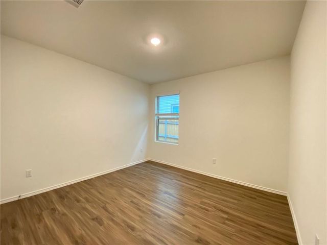 529 Greatest Gift WAY, Jarrell, TX 76537
