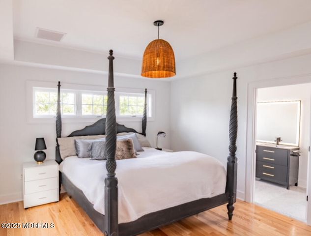 11 Maplewood Avenue, Rumson, NJ 07760