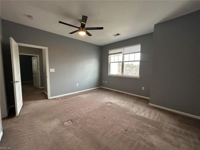 2464 Leytonstone DR, Chesapeake, VA 23321