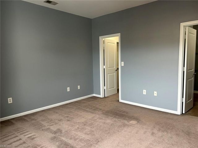 2464 Leytonstone DR, Chesapeake, VA 23321