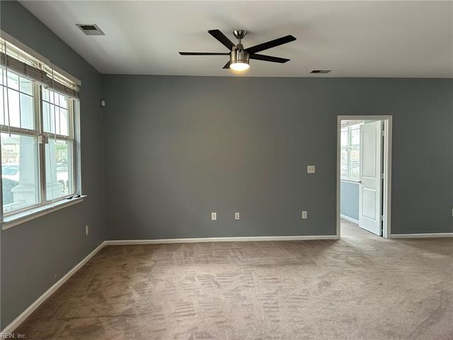 2464 Leytonstone DR, Chesapeake, VA 23321