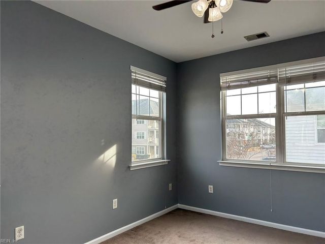 2464 Leytonstone DR, Chesapeake, VA 23321