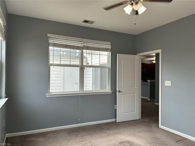 2464 Leytonstone DR, Chesapeake, VA 23321