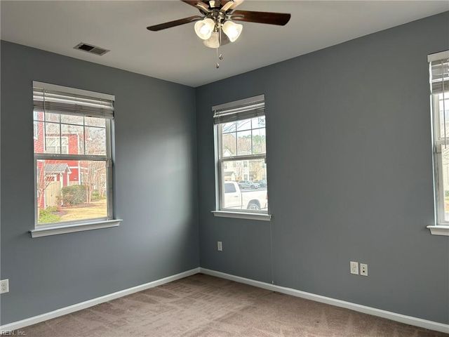 2464 Leytonstone DR, Chesapeake, VA 23321