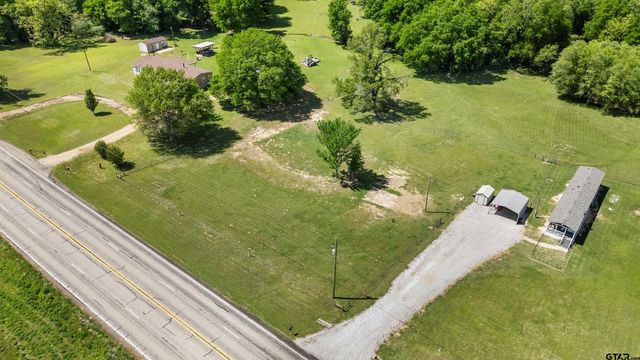 6642 US Highway 67 W, Omaha, TX 75571