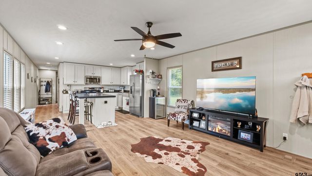 6642 US Highway 67 W, Omaha, TX 75571