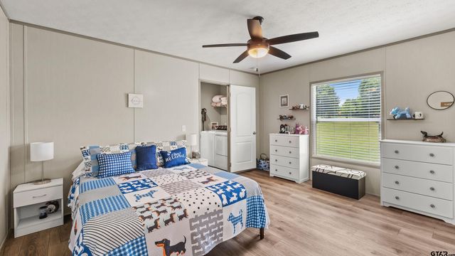 6642 US Highway 67 W, Omaha, TX 75571