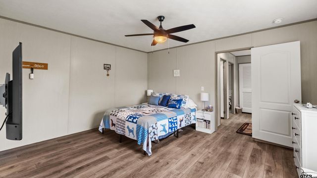 6642 US Highway 67 W, Omaha, TX 75571