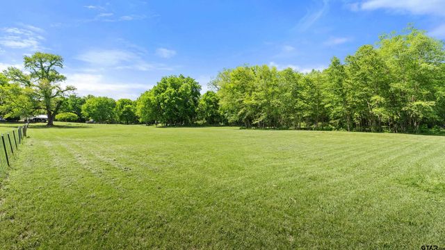 6642 US Highway 67 W, Omaha, TX 75571