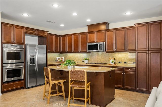 4100 Villa Pasado, Yorba Linda, CA 92886