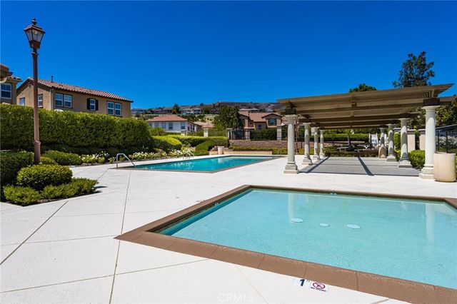 4100 Villa Pasado, Yorba Linda, CA 92886