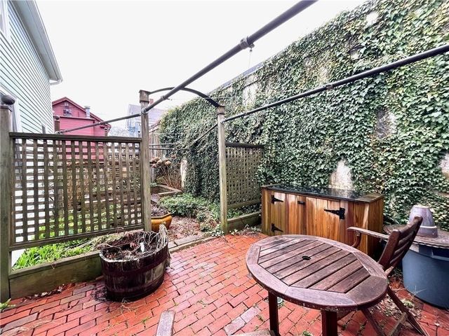 22 Third Street, Newport, RI 02840
