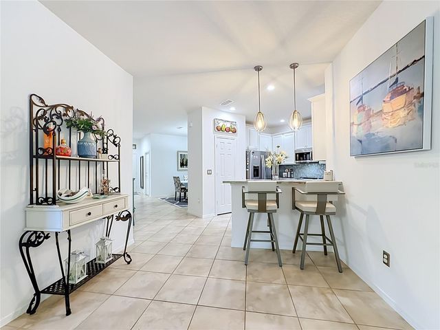 5539 SUNSET FALLS DRIVE, Apollo Beach, FL 33572