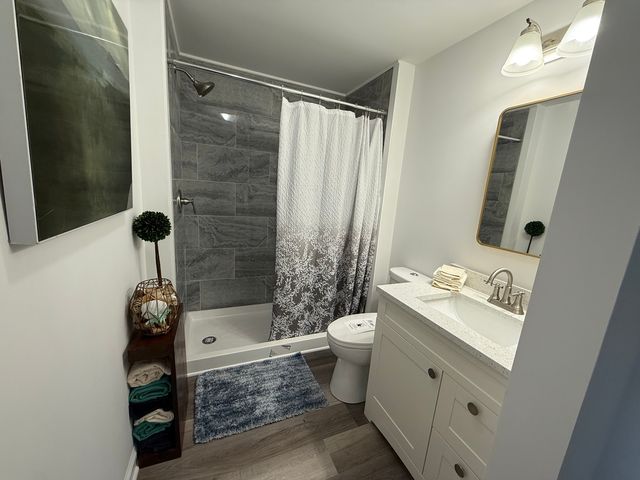 241 Blackthorn Road, Matteson, IL 60443