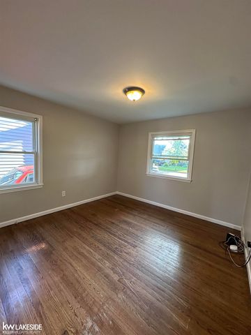 6421 Weddel Street, Taylor, MI 48180
