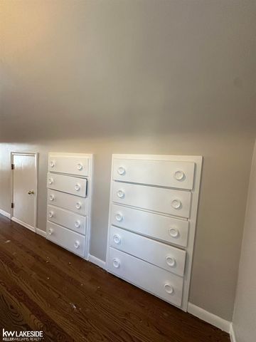 6421 Weddel Street, Taylor, MI 48180