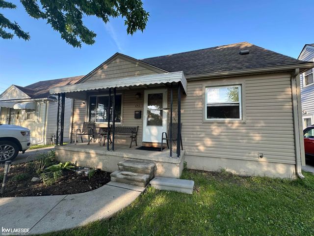 6421 Weddel Street, Taylor, MI 48180