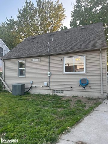 6421 Weddel Street, Taylor, MI 48180