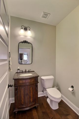 4484 CHESTNUT HILL DR, Collierville, TN 38017